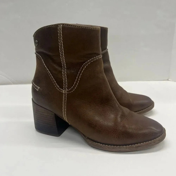 UGG Women’s Annie Leather Bootie Block Heel Boots Chestnut Size 7 City Western - Picture 2 of 13